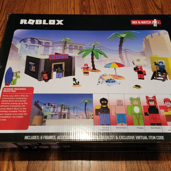 ROBLOX 28 PCS Action Figure ARSENAL OPERATION BEACH DAY Deluxe Playset - Picture 3 of 7